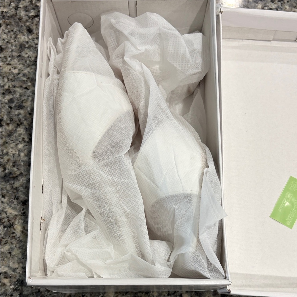 SHEIN White Textured Block Heel Mules - Picture 8 of 9